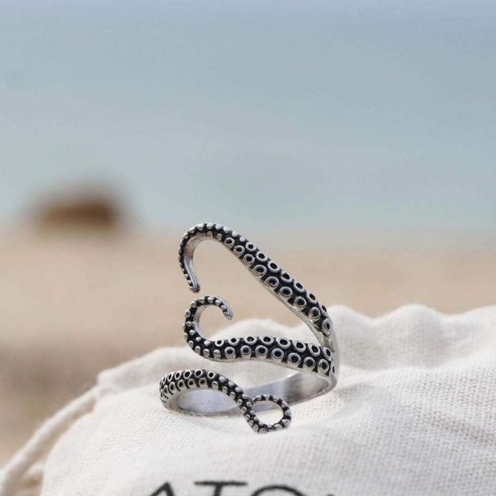 Adjustable Silver Tentacle Ring - Nautilus-The Livary