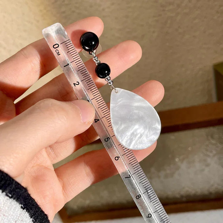 Vintage Shell Earrings - Naia-The Livary