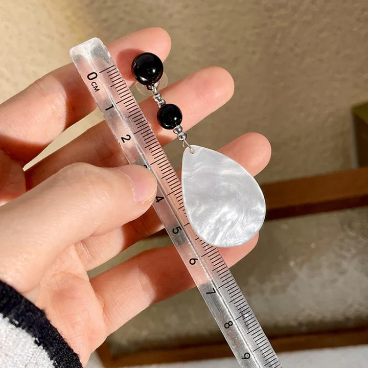 Vintage Shell Earrings - Naia-The Livary