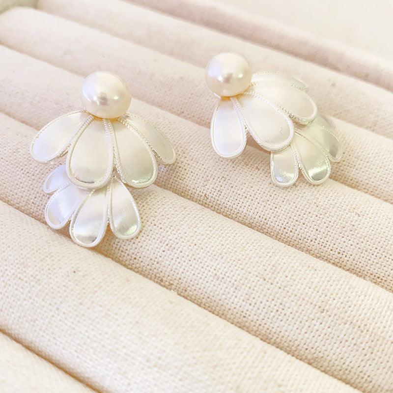 Double Layered Flower Blado Earrings - Lunara-The Livary
