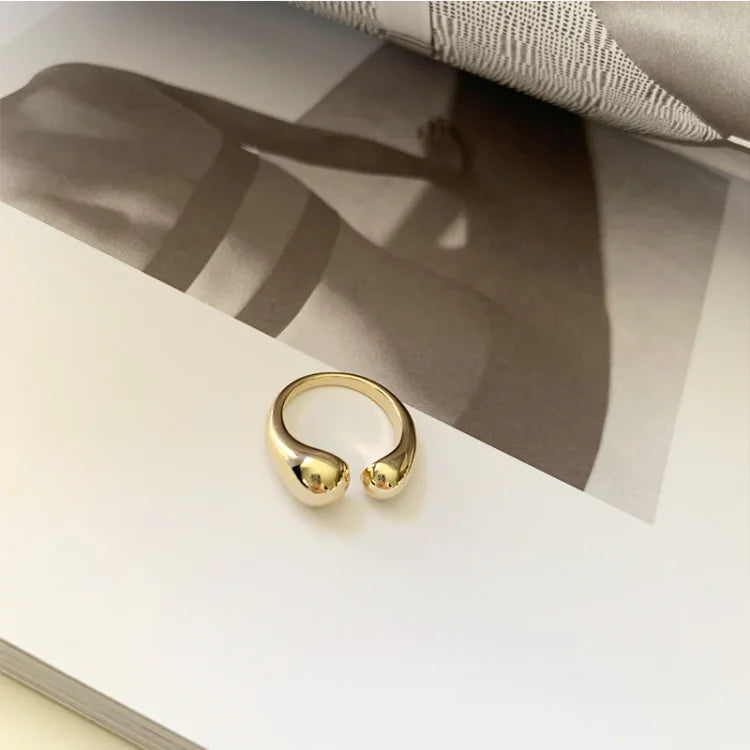 Minimalist Adjustable Ring - Elise-Gold-The Livary