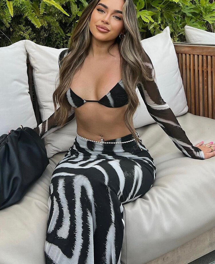 Striped summer set with skirt – Trendy & Feminine – Melina-S-The Livary