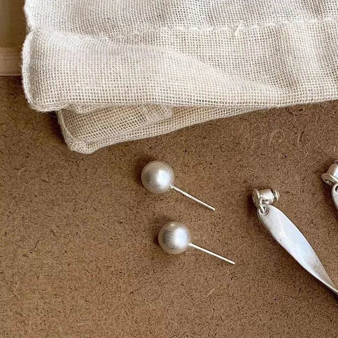 Silver Wave Pattern Earrings - Lina-Pearl-The Livary