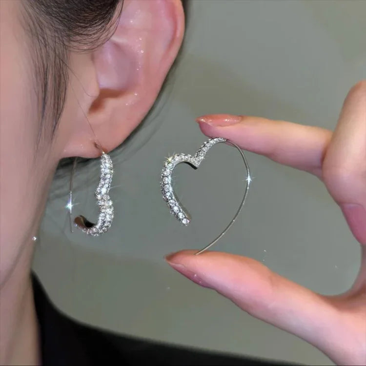 Zirconia Heart Earrings - Eliana-The Livary