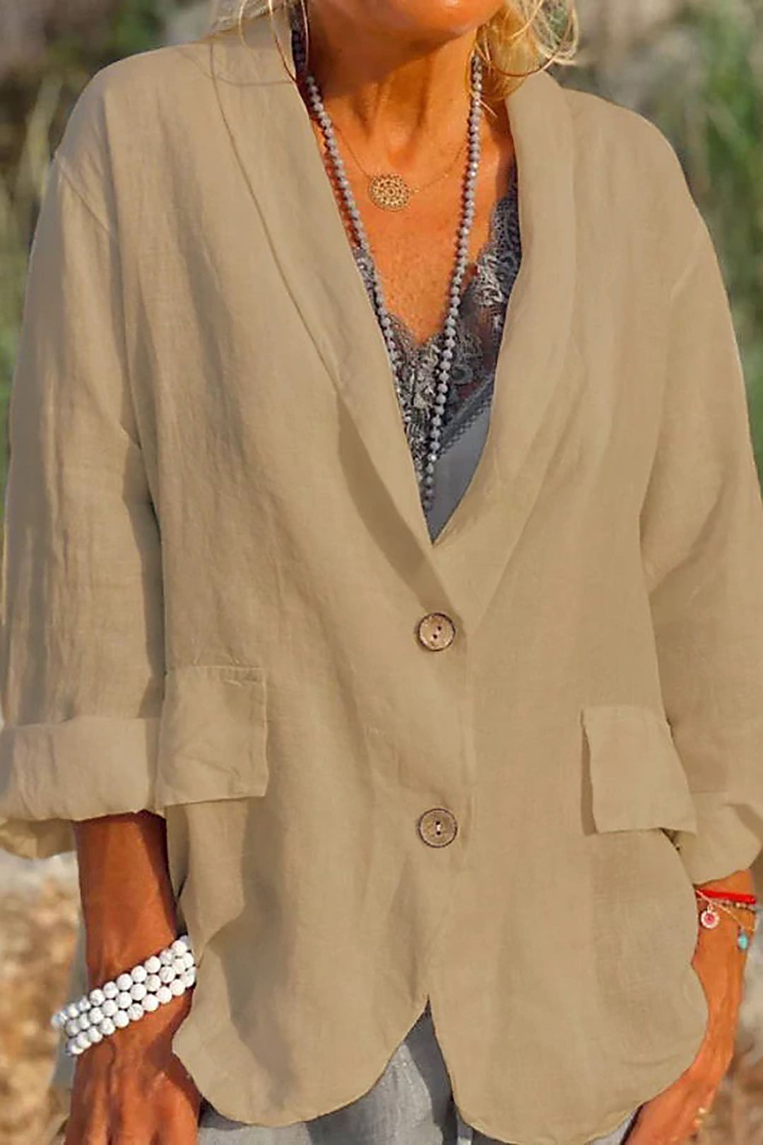 Light linen blazer for women with buttons – Clara-Khaki-S-The Livary