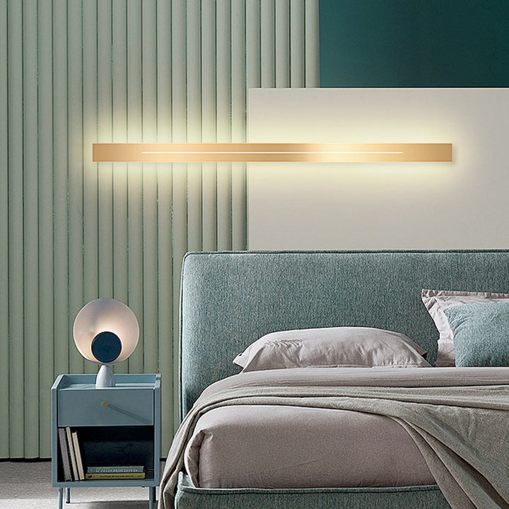 Modern LED Wall Lamp - LumièreGold-Black-L 23.62 in-Warm White-The Livary