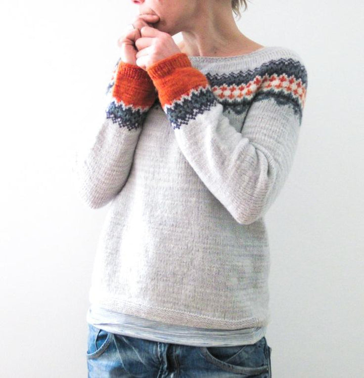 Scandinavian Trendy Sweater with Lively Pattern - NordicChic-S-The Livary