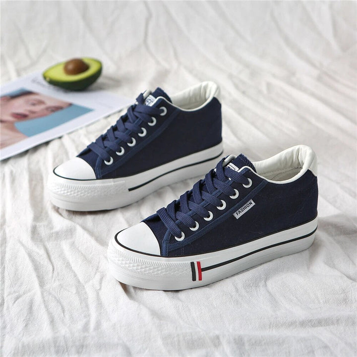 Stylish women's canvas sneakers with platform sole – Leonie-Dark blue-3-The Livary