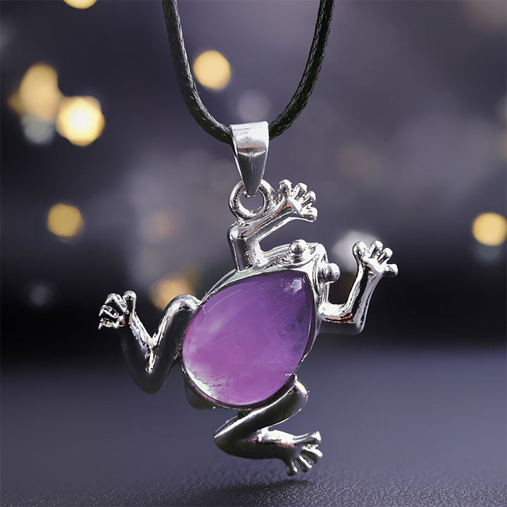 Natural Crystal Frog Meditation Necklace - Gaia-Amethyst-The Livary