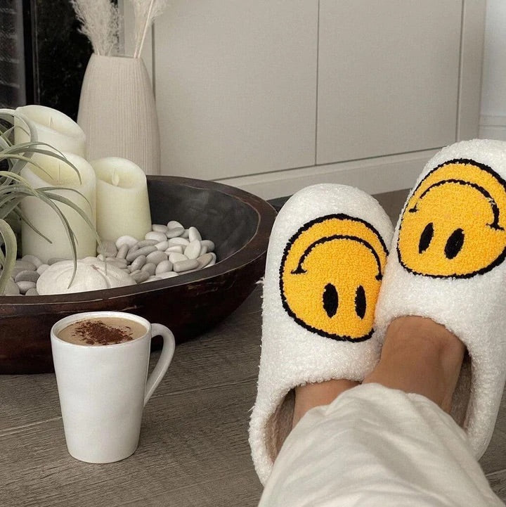 Ladies Slippers - CheerUp-White with yellow smiley-2.5-3.5-The Livary