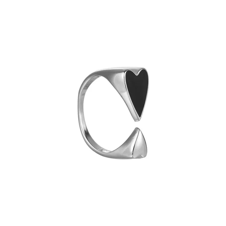 Adjustable Symmetrical Heart Ring - Evelyn-The Livary
