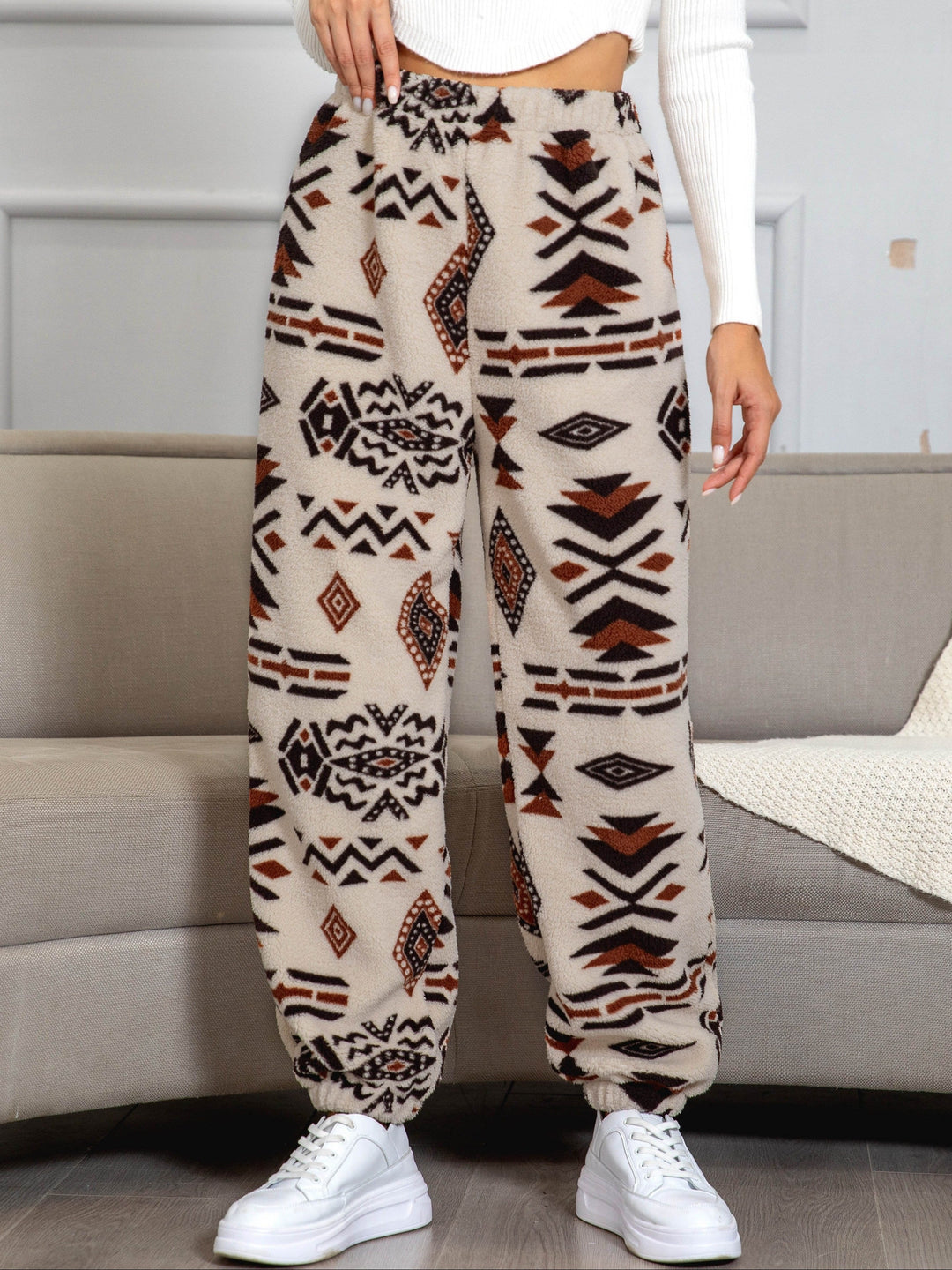 Warm Sweatpants with Aztec Print - Amira-S-The Livary