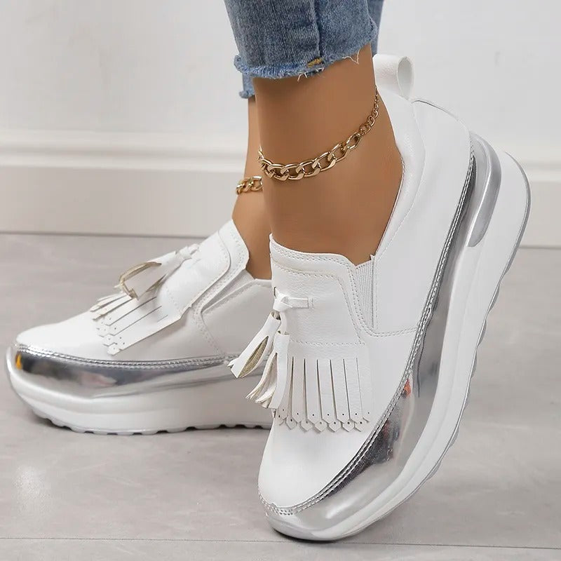 Breathable women's sneakers with timeless style – Isabella-White-3-The Livary