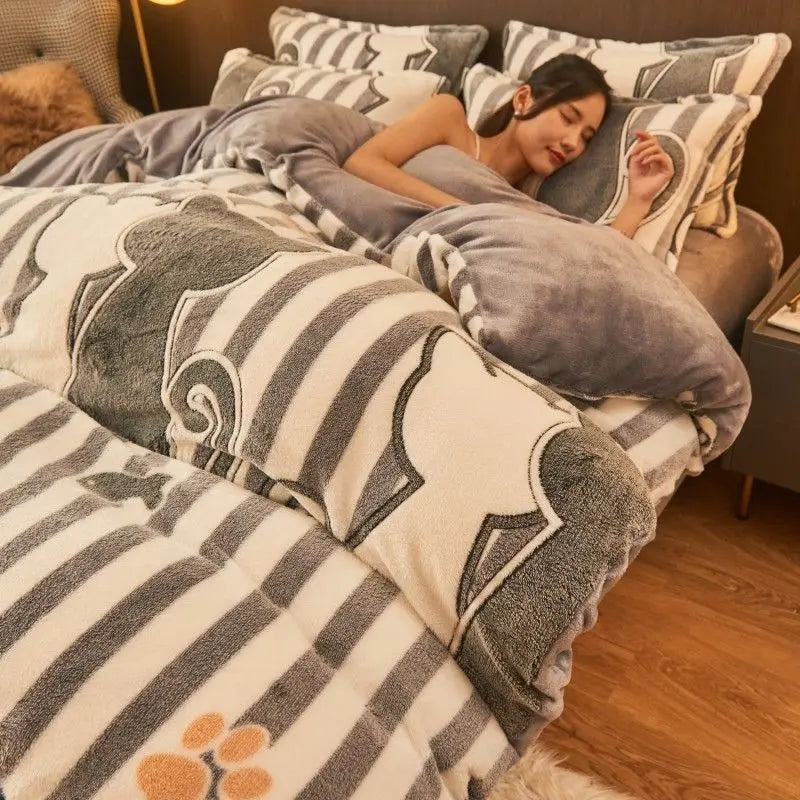 Warm Winter Flannel Duvet Cover - FluffNest