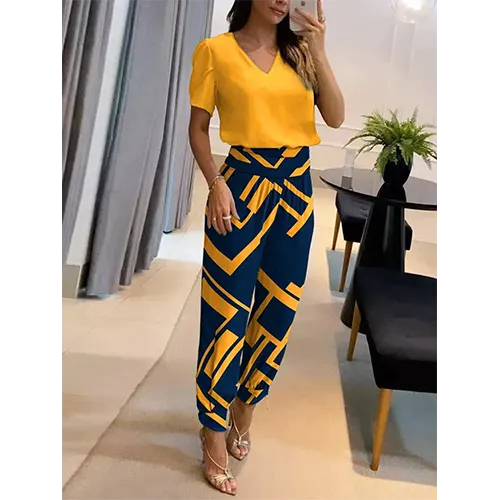 Trendy women's jumpsuit with short sleeves & wide legs – Alina-Yellow-S-The Livary
