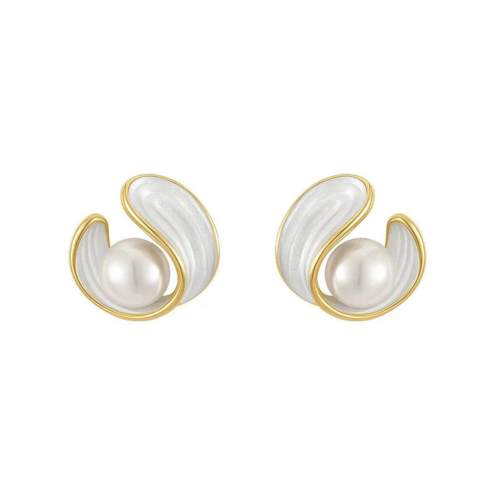 Luxury Gold Earrings with White Opals and Pearls - Saphira-The Livary