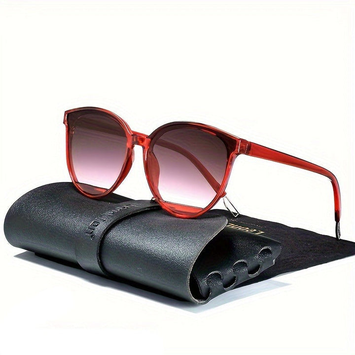 Fashionable women's sunglasses with UV protection – Livia-Wine red frame red glasses-The Livary