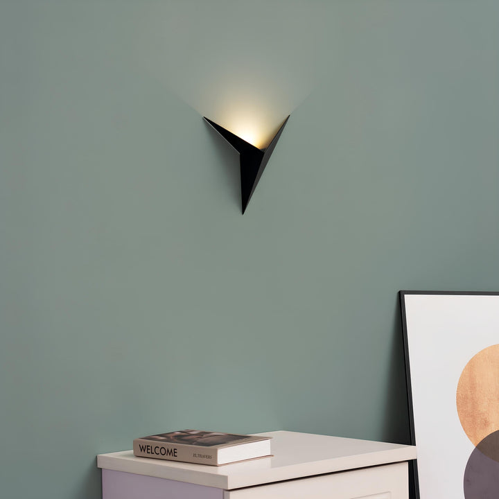 Modern Triangular Wall Lamp - TrigoLux-White-Warm Wit-The Livary