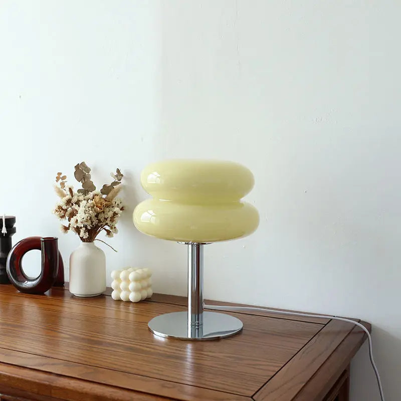 Vintage Italian Bauhaus Table Lamp-Beige yellow-The Livary