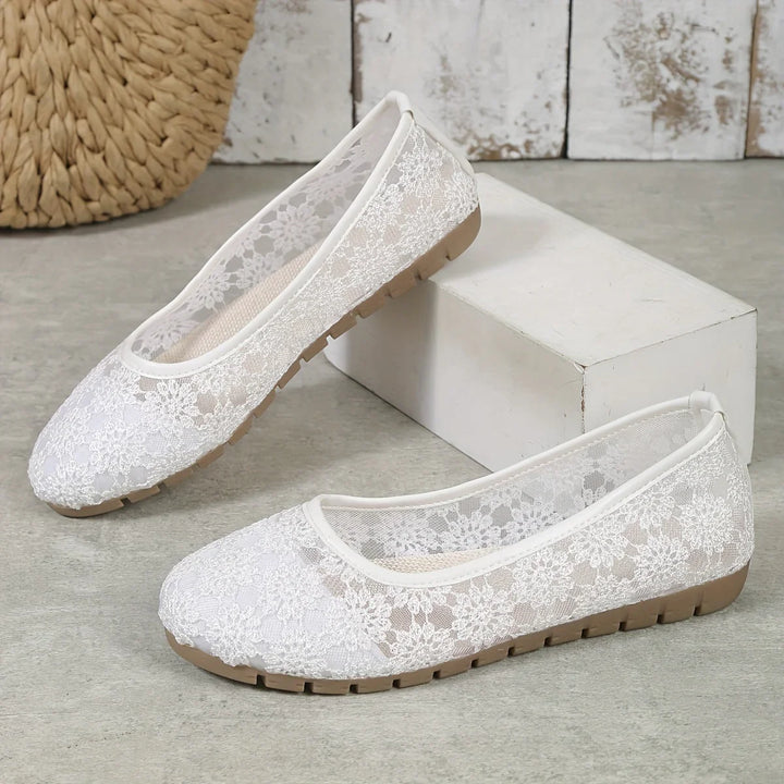 Flower Pattern Ballerinas | Fleur-3.5-White-The Livary