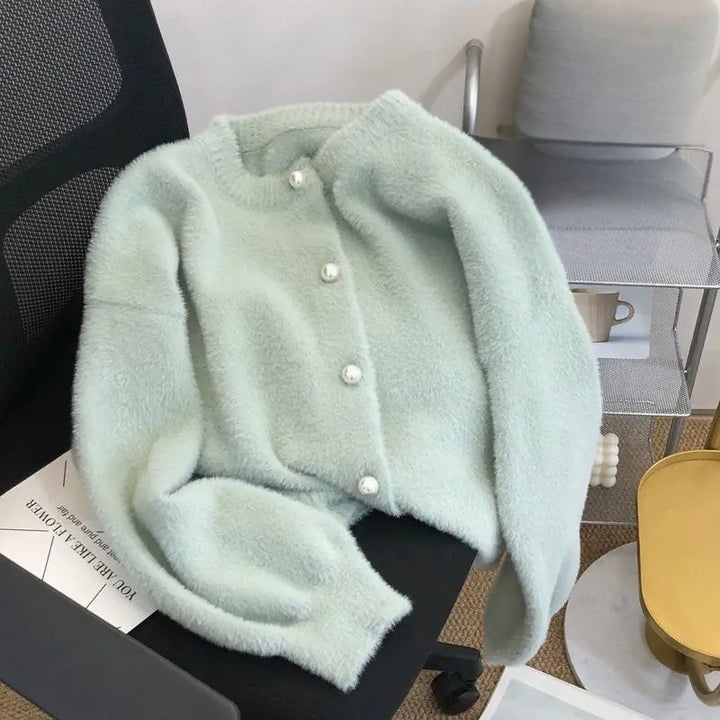 The Knitted Women's Cardigan with Round Neck - Sophie