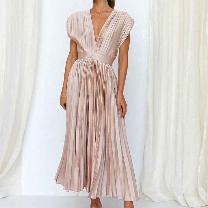 Flowing maxi dress with pleats and a V-neck – Noelle-Pink-S-The Livary