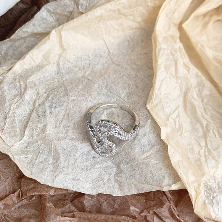 S-Shaped Silver Zirconia Ring - Seraphine-The Livary
