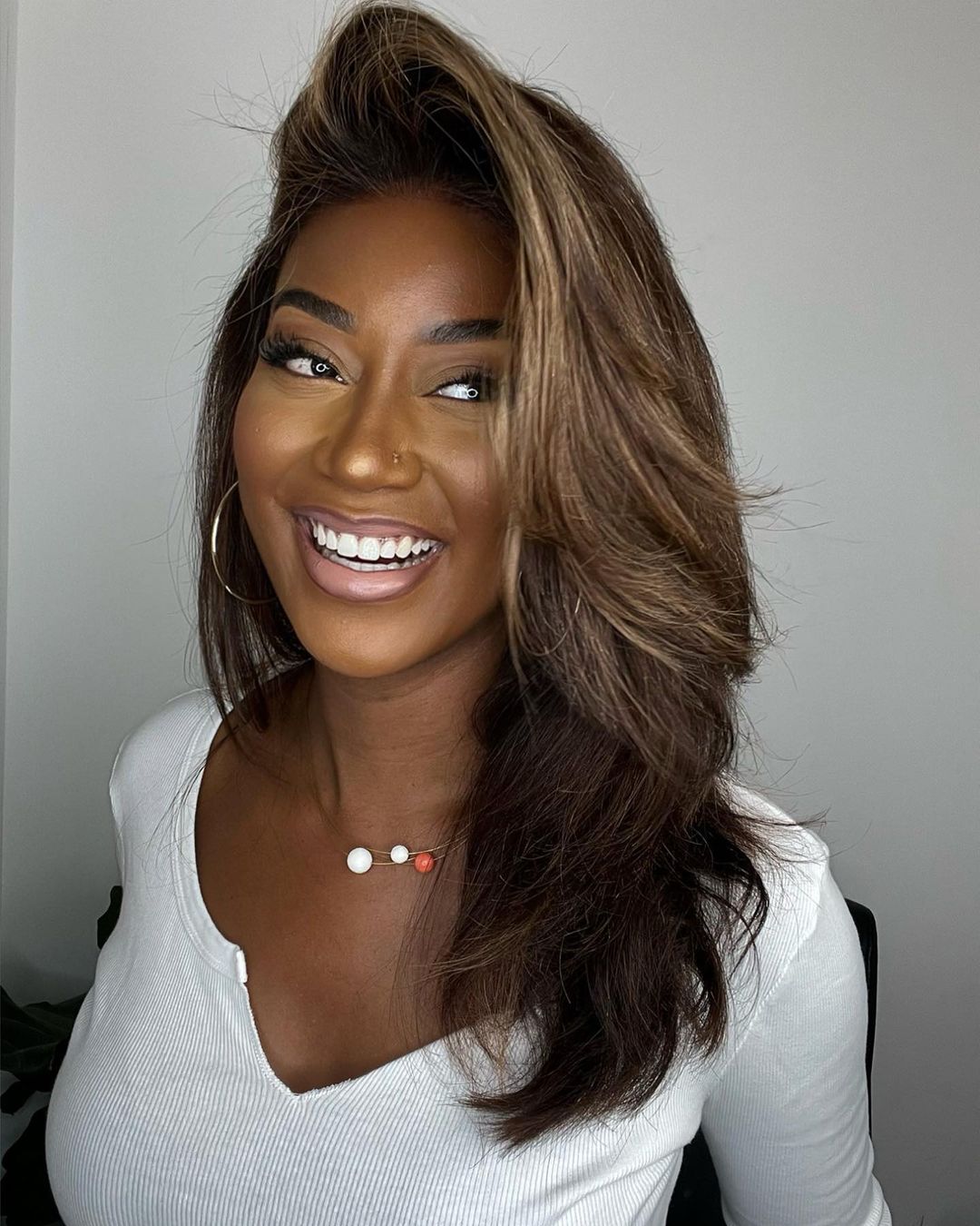Lace Front Wig with Highlights – Selena-The Livary