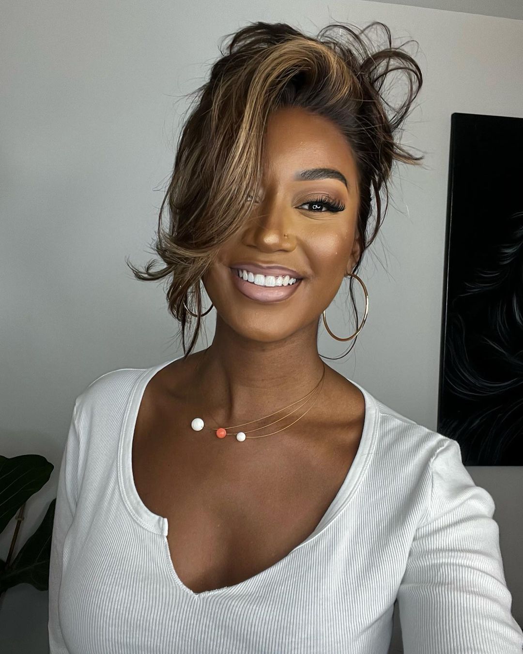 Lace Front Wig with Highlights – Selena-The Livary