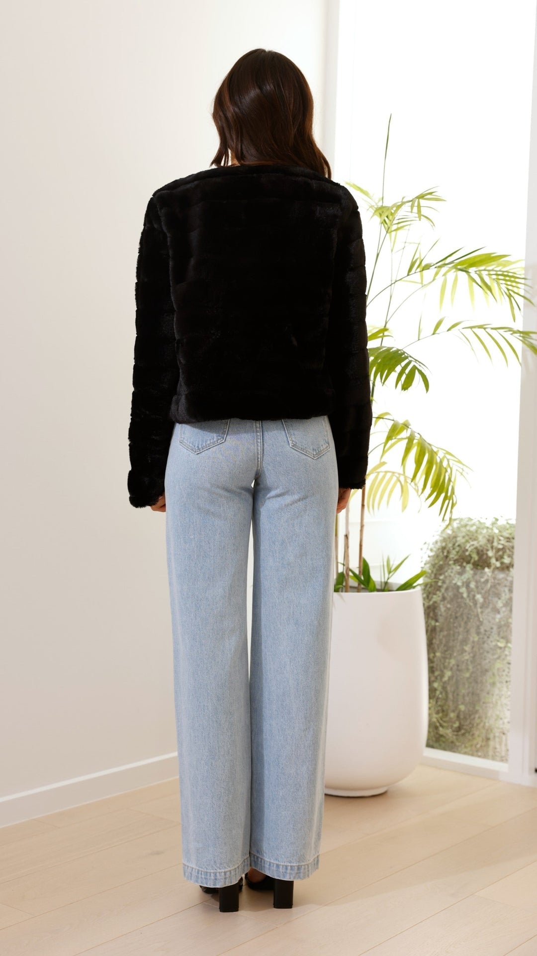 Luxury Ladies Crop Jacket - Veloura-White-XS-The Livary
