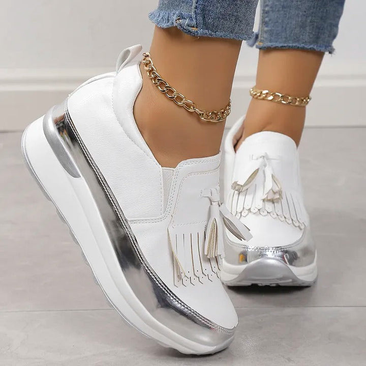 Breathable women's sneakers with timeless style – Isabella-White-3-The Livary