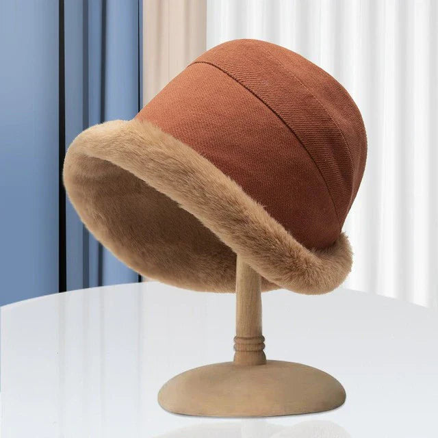 Trendy Women's Winter Hat - FrostChic