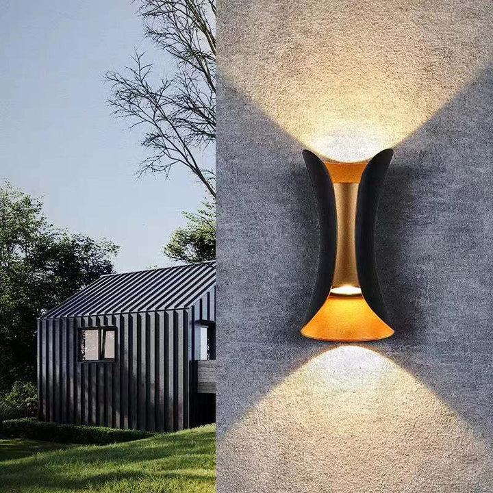 Modern LED Outdoor Wall Lamp - LumiEdge-Black and Gold-Small 6W-Warm white-The Livary