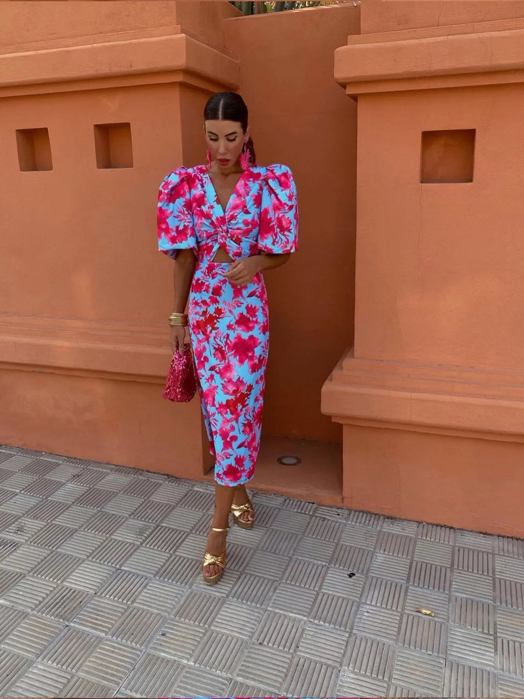 Colourful ladies' dress with pleated sleeves & comfortable cut – Noelia-Pink-L-The Livary