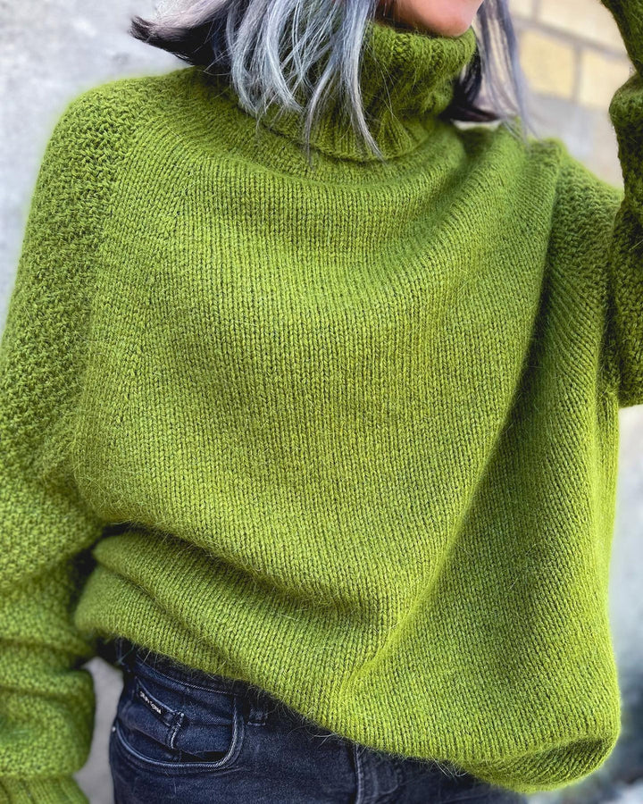 Bright Green, Oversized Knitted Turtleneck - HerbstGlanz-S (36/38)-The Livary