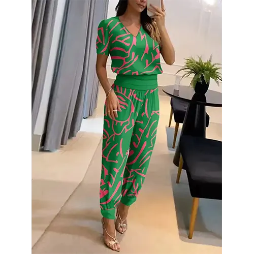 Trendy women's jumpsuit with short sleeves & wide legs – Alina-Green-S-The Livary