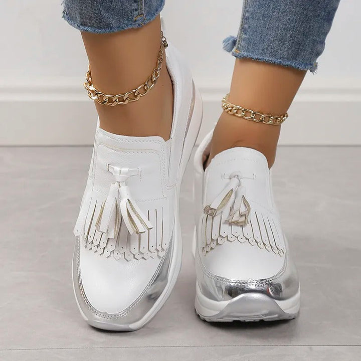 Breathable women's sneakers with timeless style – Isabella-White-3-The Livary