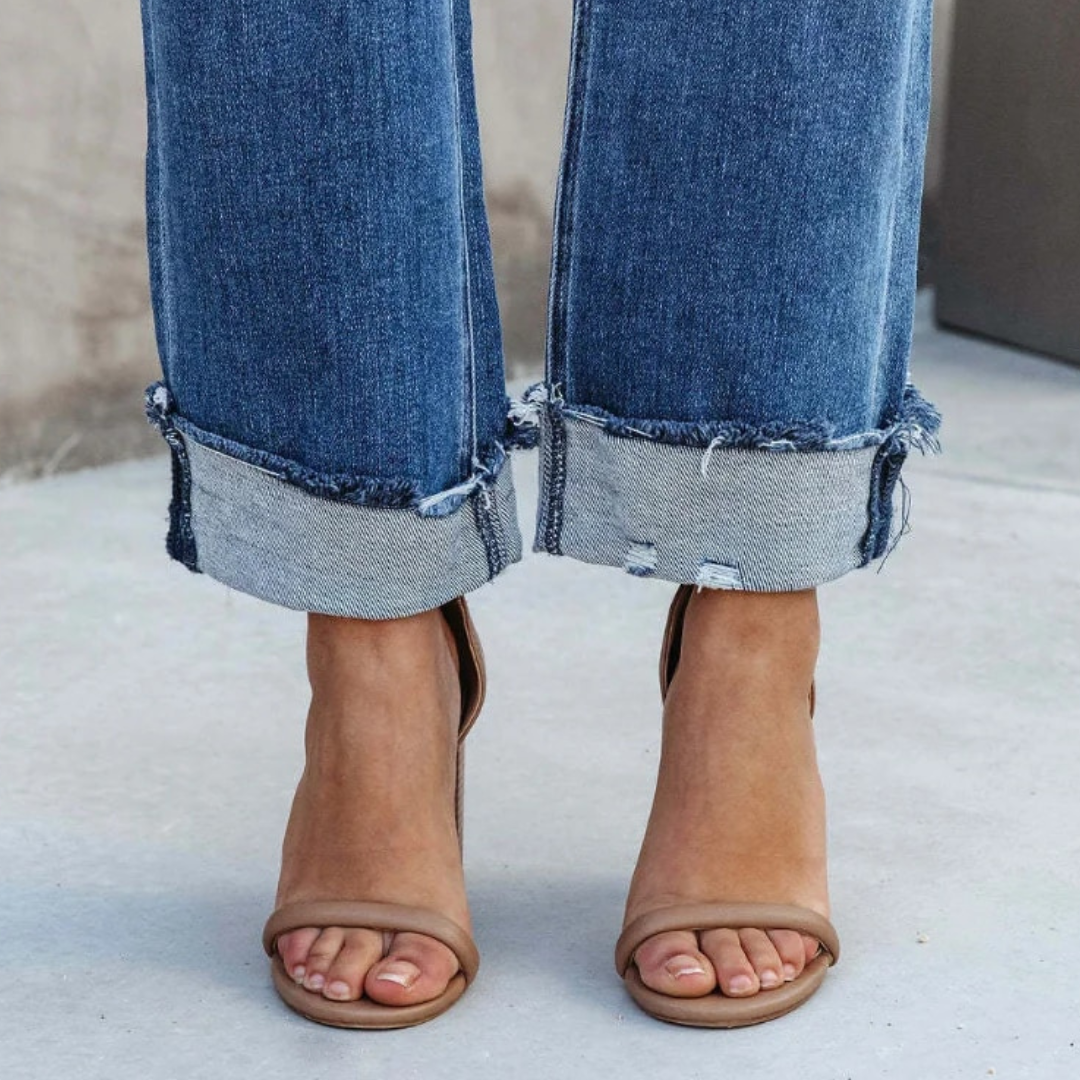 Comfortable Ladies Jeans - Elise-S-The Livary