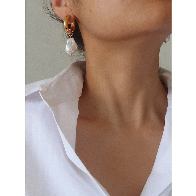 Baroque Pearl Earrings - Isadora-The Livary