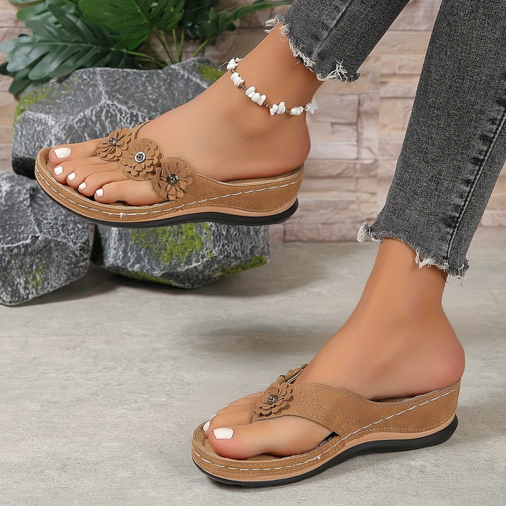 Comfortable Brown Ladies Sandals - Elara-4.5-The Livary