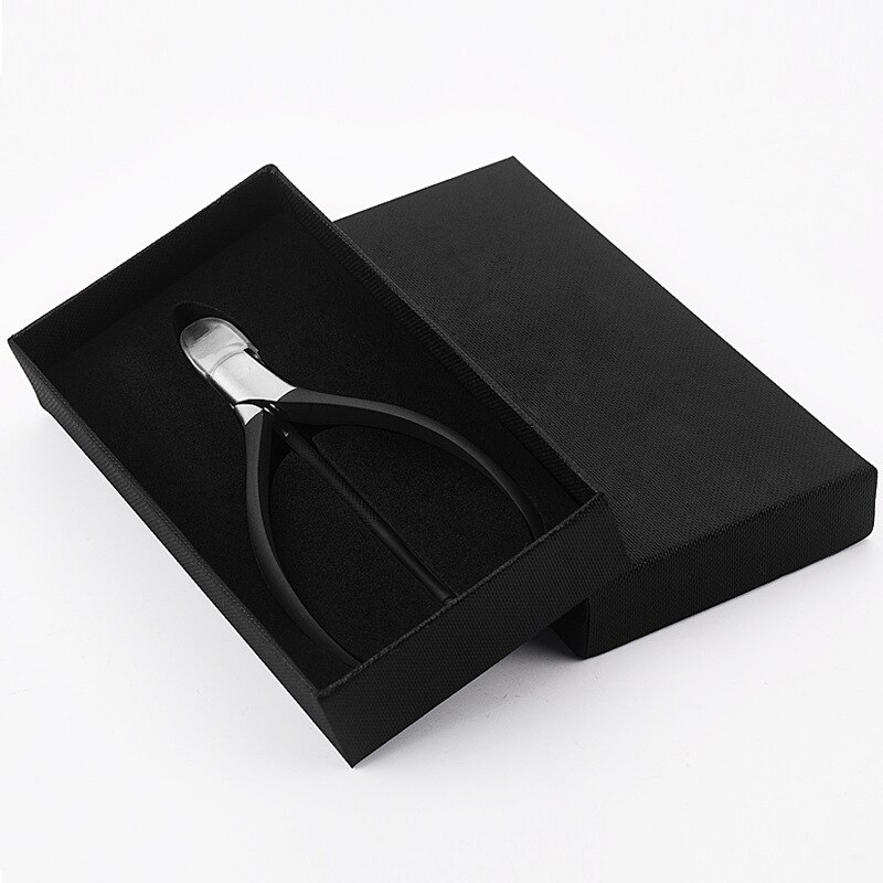 Nail clipper – NovaClip-Black-The Livary