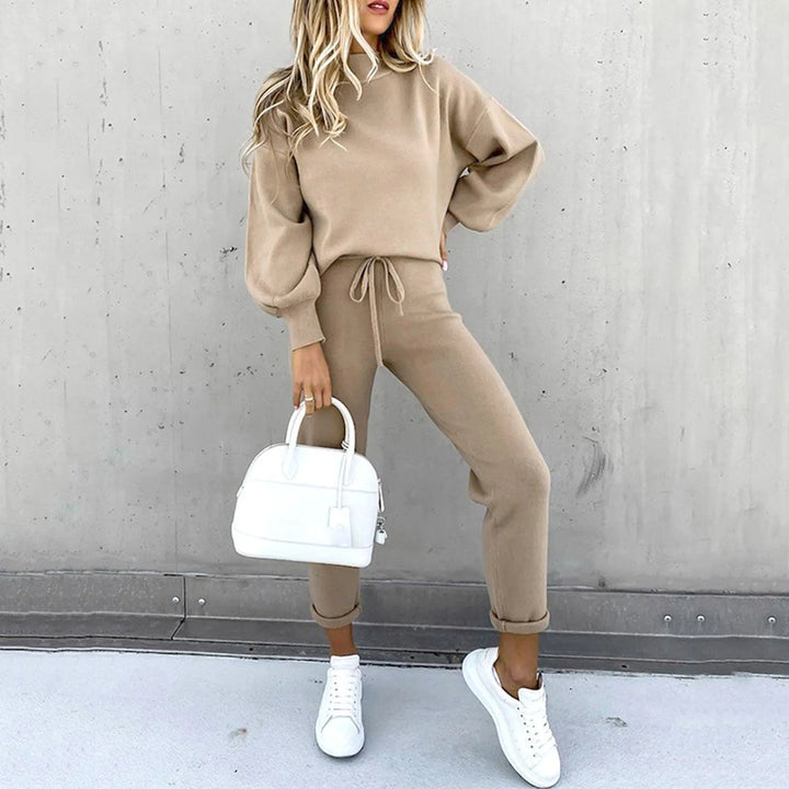 Comfortable Two-Piece Tracksuit - Zoë-Beige-S-The Livary