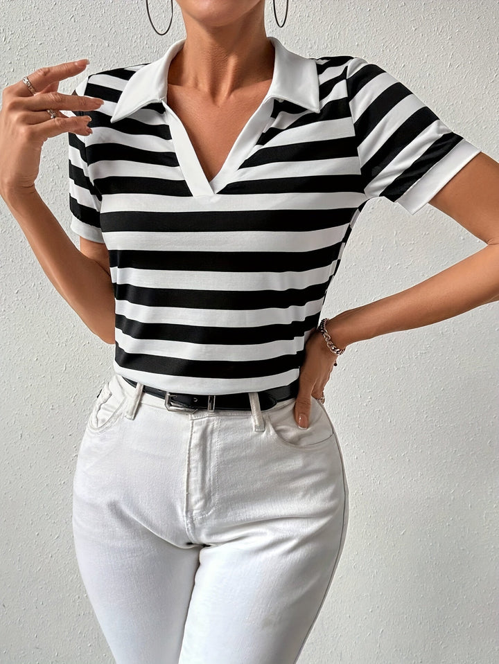 Stylish Striped Short Sleeve T-shirt for Women - Julia-S-The Livary