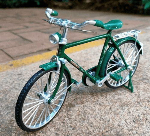 DIY Bike Model Scale - RetroCycle-Green (Finished)-The Livary