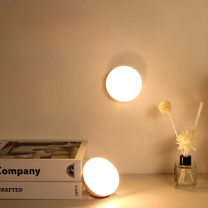Wireless Motion Sensor Lamp - LumaLight-2-USB-Warm Wit-The Livary