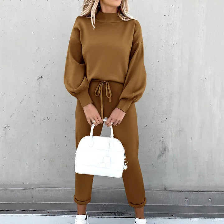 Comfortable Two-Piece Tracksuit - Zoë-Khaki-S-The Livary