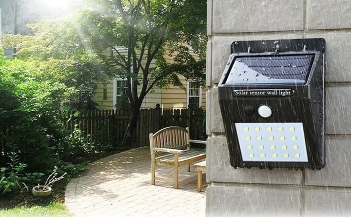 Set of 5 Solar LED Outdoor Lamps – LumaPath-The Livary