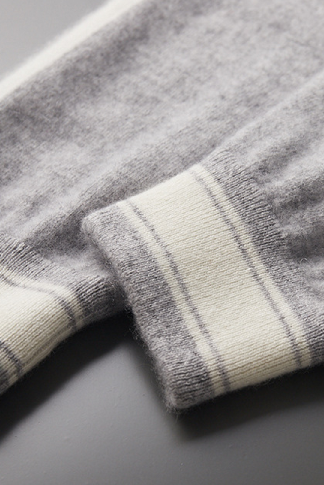 Light Grey Cashmere Merino Wool Set – Romano-S-The Livary