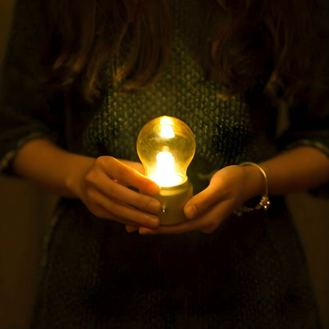 Portable Retro Table Lamp - LumiRetro