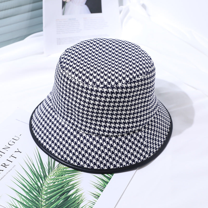 Light women's bucket hat made of fabric for summer – Lindsay-Black-One size fits all-The Livary